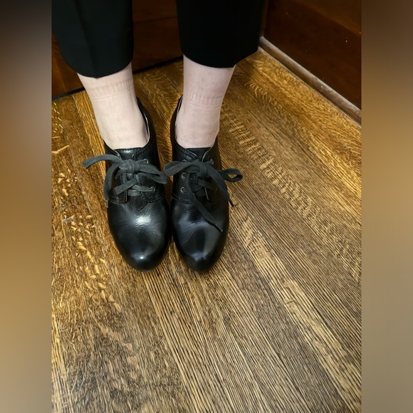 Frye lace up shoes - Picture 1 of 7